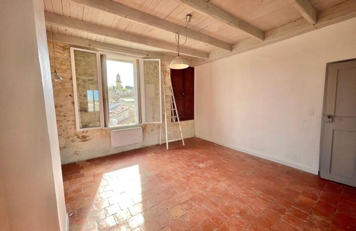 T2 AVEC BEAUX VOLUMES, VUE PIC SAINT LOUP — photo 2