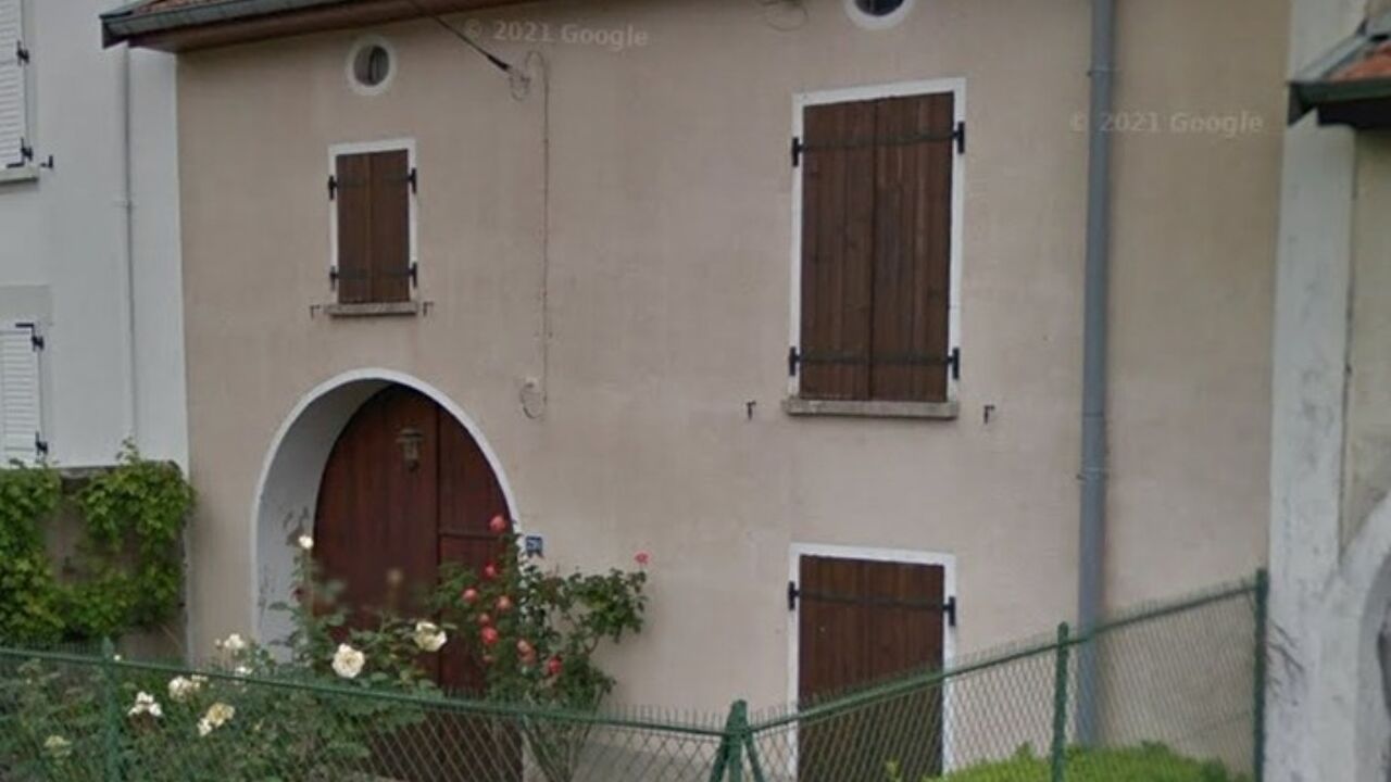 maison 5 pièces 115 m2 à vendre à Mirecourt (88500)