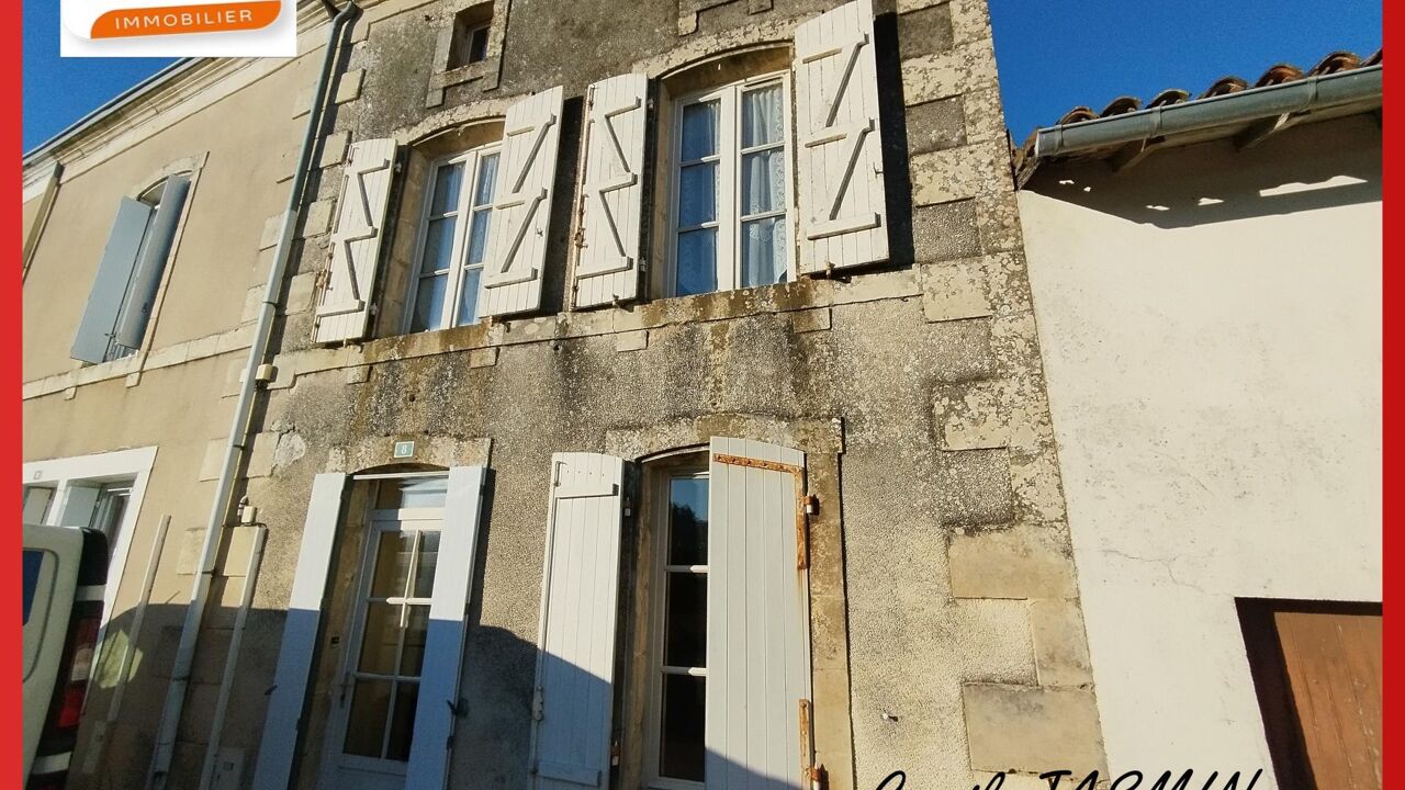 maison 3 pièces 90 m2 à vendre à Saint-Georges-de-Noisné (79400)