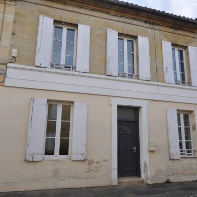 Maison 7 pièces 284240 €