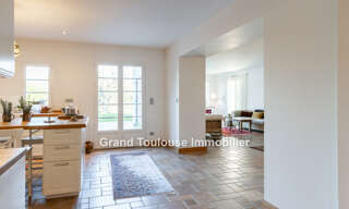 Maison 8 Pièces 245 m² à vendre à Seilh (31840)