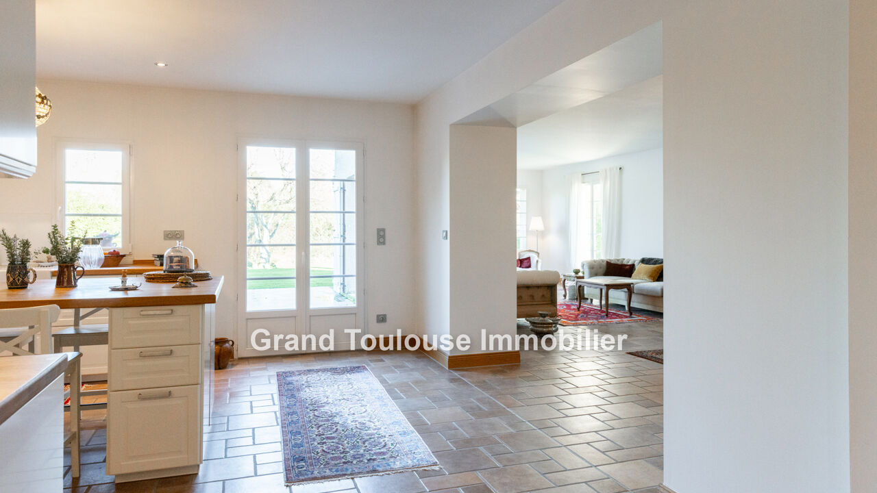 maison 8 pièces 245 m2 à vendre à Seilh (31840)