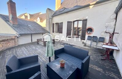 vente immeuble 150 000 € à proximité de La Chapelle-Saint-Ursin (18570)