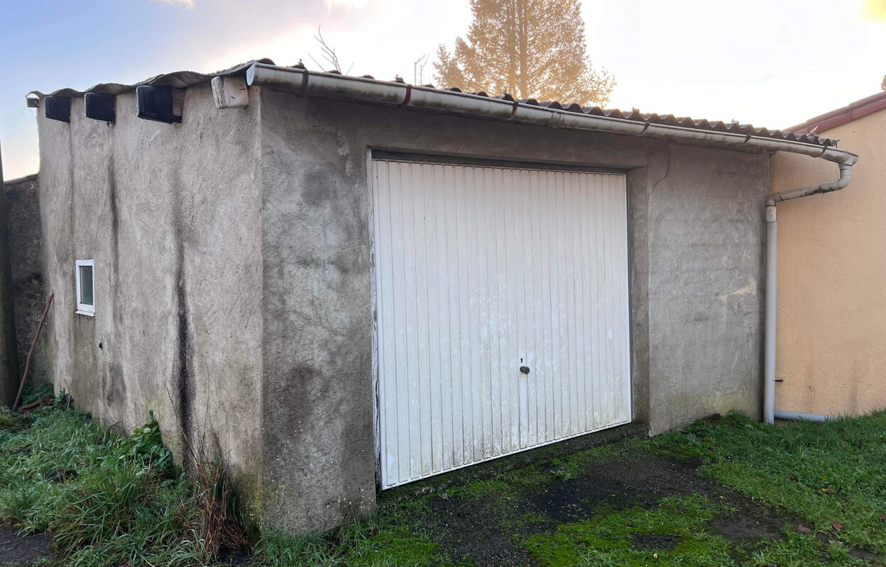 garage  pièces 22 m2 à vendre à L'Absie (79240)