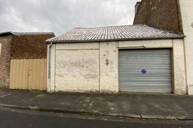 Garage  24000 €