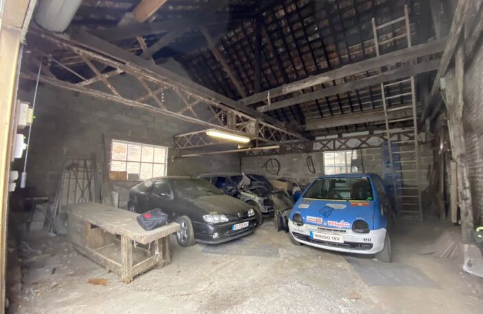 Garage, box et terrain — photo 3