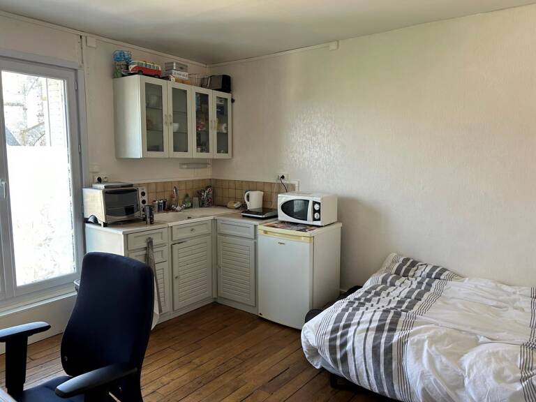 A LOUER - Appartement 1 pièce GALLARDON — photo 1