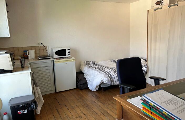 A LOUER - Appartement 1 pièce GALLARDON — photo 2