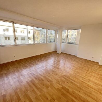 Appartement 2 pièces 67 m²