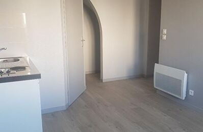 location appartement 380 € CC /mois à proximité de Lagrave (81150)