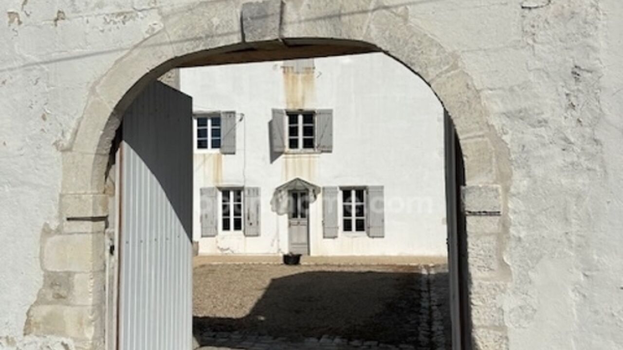 maison 7 pièces 180 m2 à vendre à La Rochelle (17000)