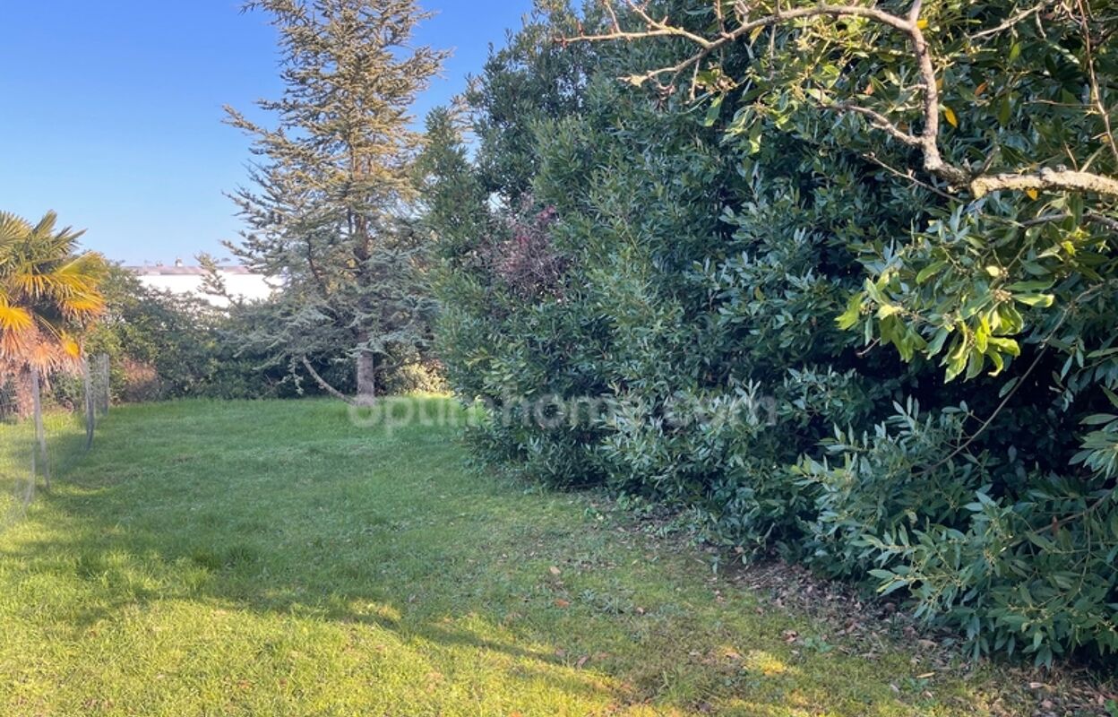 terrain  pièces 500 m2 à vendre à La Rochelle (17000)