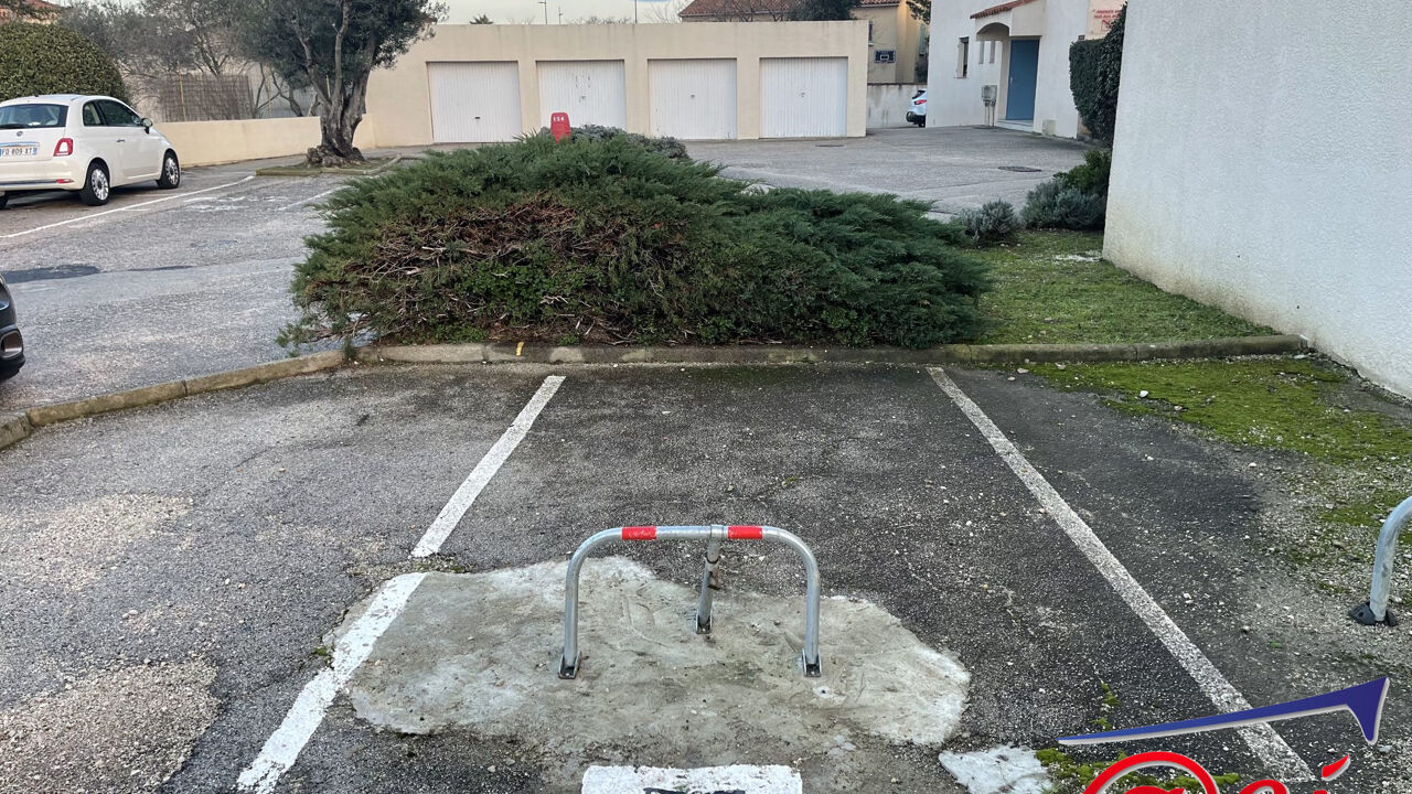 garage  pièces 12 m2 à vendre à Six-Fours-les-Plages (83140)