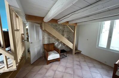 location appartement 595 € CC /mois à proximité de Remoulins (30210)