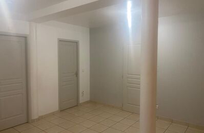 appartement 3 pièces 56 m2 à louer à Bordeaux (33800)