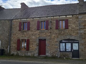 Maison de village Louargat (22540) - Réf. 8697
