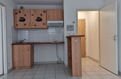 location appartement 291 € CC /mois à proximité de Saint-Geniez-d'Olt-Et-d'Aubrac (12130)