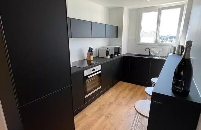 A LOUER T3 MEUBLÉ SAINT-BRIEUC — photo 2