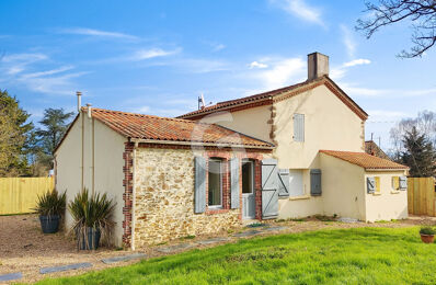 vente maison 324 000 € à proximité de Saint-Avaugourd-des-Landes (85540)