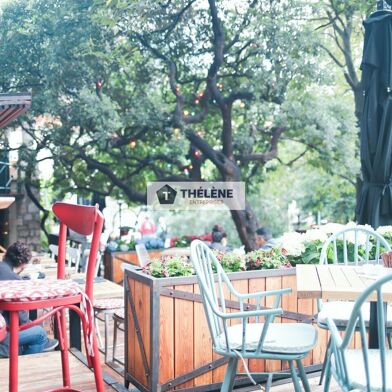 Commerce  1100000 €