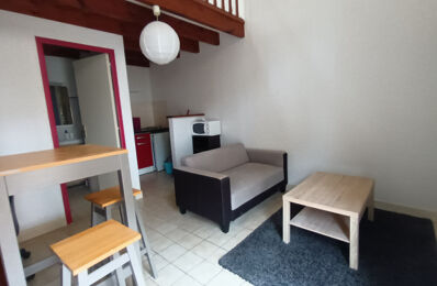 location appartement 430 € CC /mois à proximité de Saint-Benoît (86280)