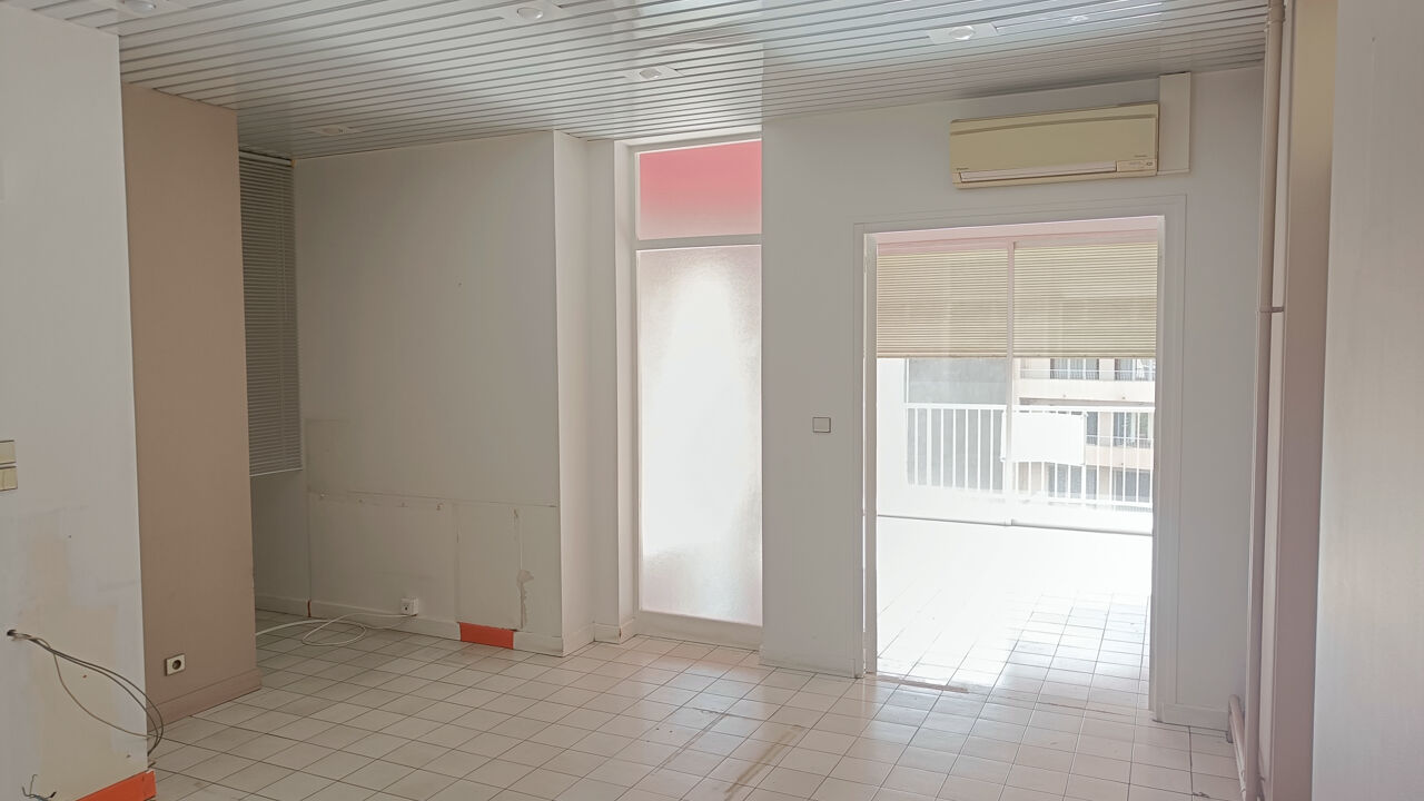 bureau 11 pièces 179 m2 à vendre à Valence (26000)