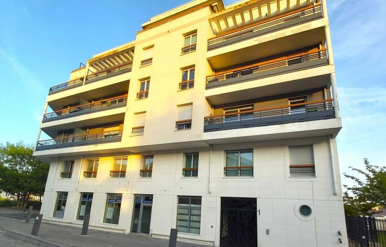 appartement 1 pièces 32 m2 à vendre à Vélizy-Villacoublay (78140)