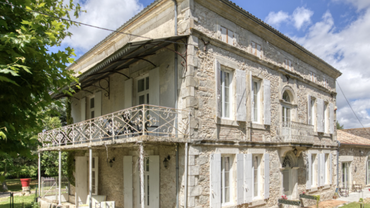 maison 10 pièces 625 m2 à vendre à Castelnaud-de-Gratecambe (47290)