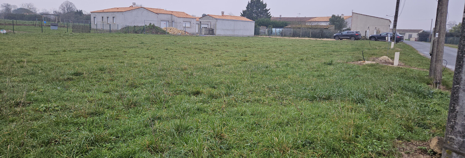 Terrain   m² à vendre à Thézac (17600)