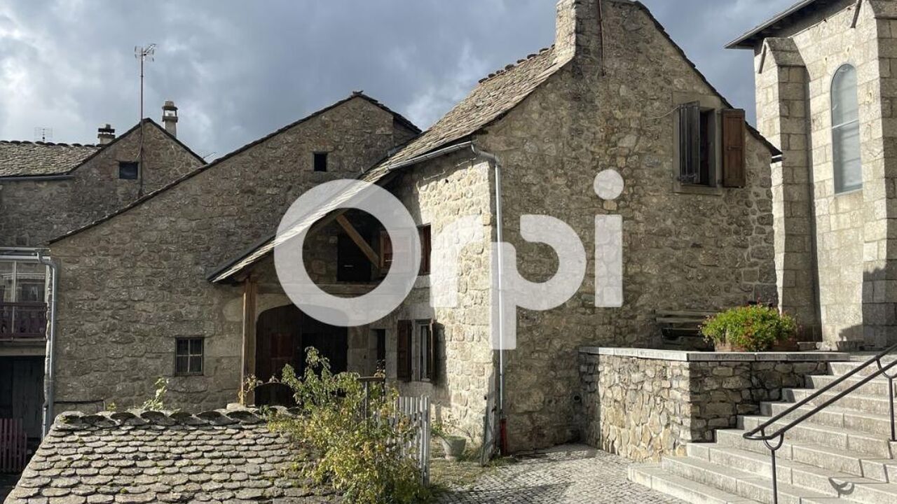 maison 3 pièces 200 m2 à vendre à Monts-de-Randon (48700)