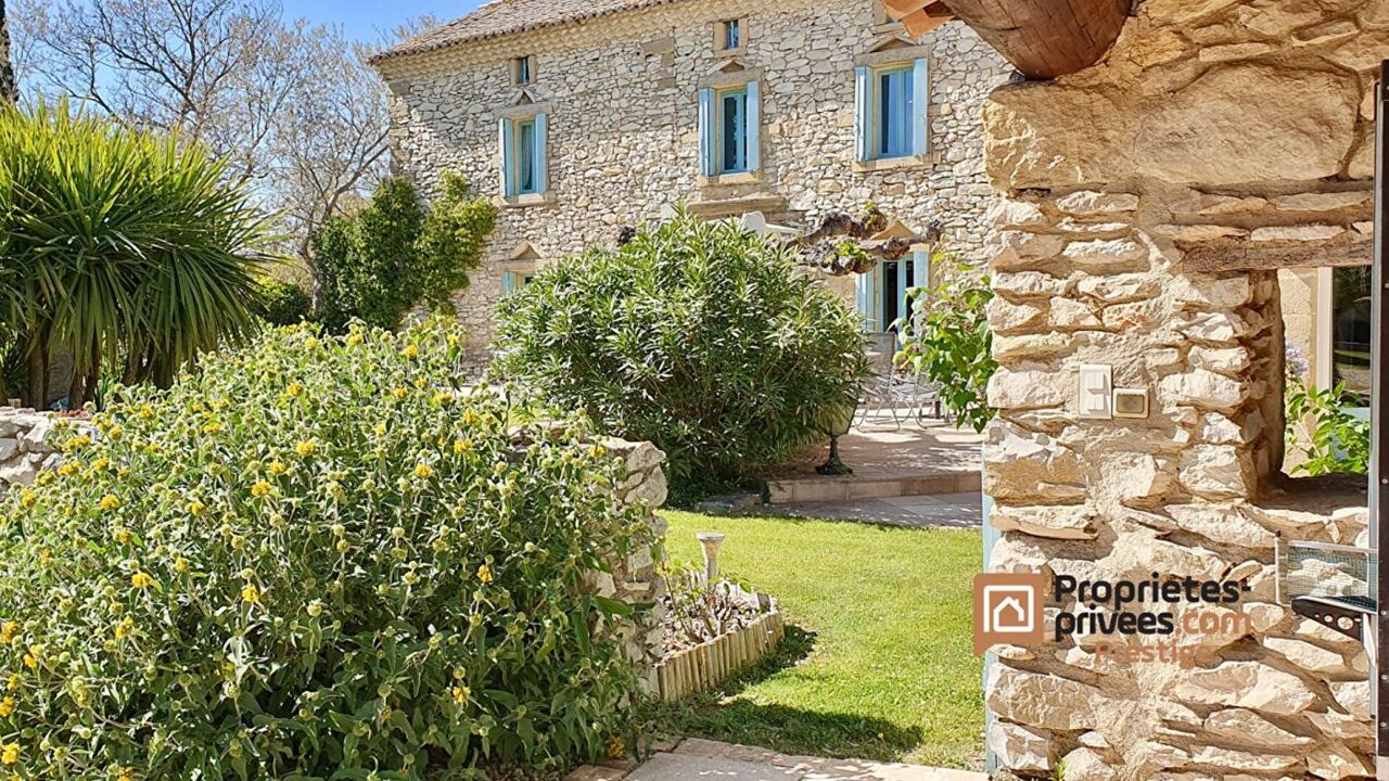 maison 9 pièces 331 m2 à vendre à Uzès (30700)