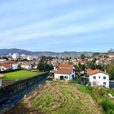 Appartement 3 pièces 282700 €