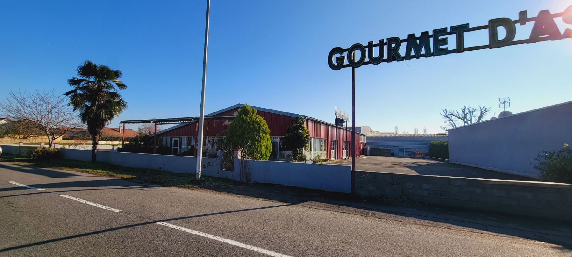 Local commercial  T1 à louer Lons 64140