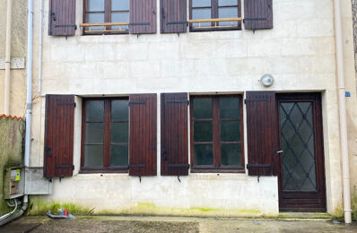 vente maison 86 800 € à proximité de Surgères (17700)