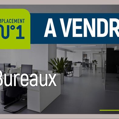 Bureau 9 pièces 327 m²