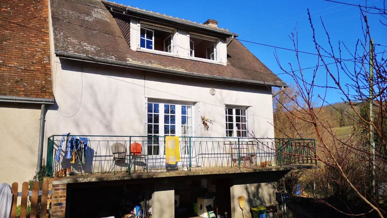 maison 4 pièces 76 m2 à vendre à La Chartre-sur-le-Loir (72340)