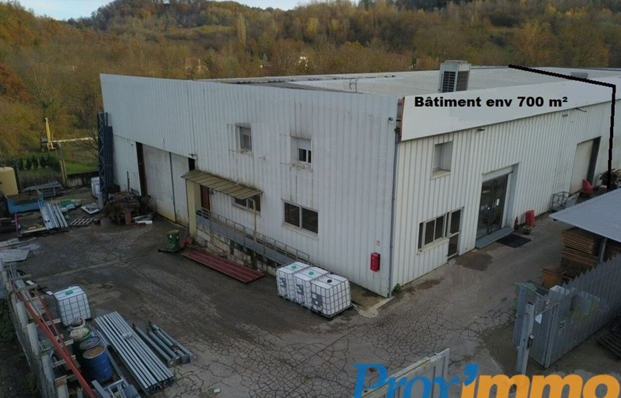 commerce 9 pièces 700 m2 à vendre à Bourgoin-Jallieu (38300)