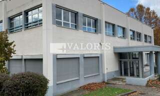 Bureau  198 m² à louer à Tassin-la-Demi-Lune (69160)