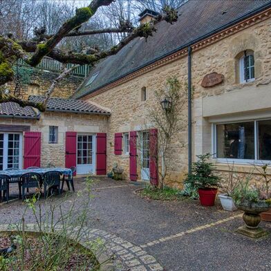 Maison 6 pièces 446250 €