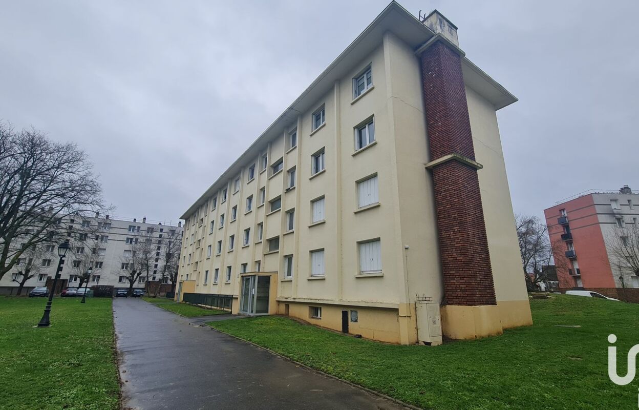 appartement 4 pièces 72 m2 à vendre à Sainte-Geneviève-des-Bois (91700)