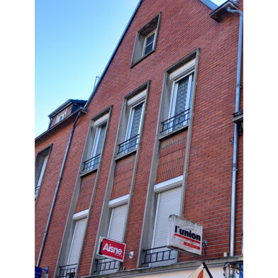 Immeuble  166000 €