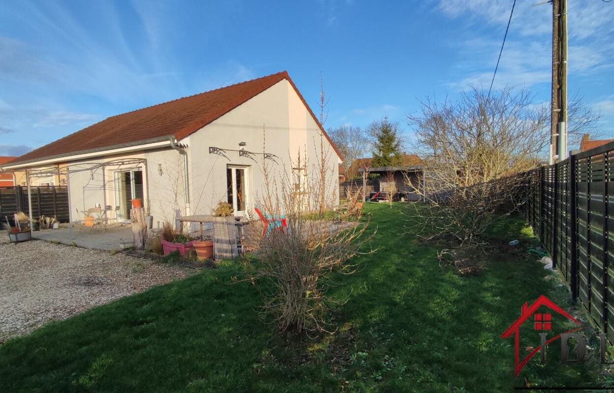 maison 3 pièces 78 m2 à vendre à Pierre-de-Bresse (71270)