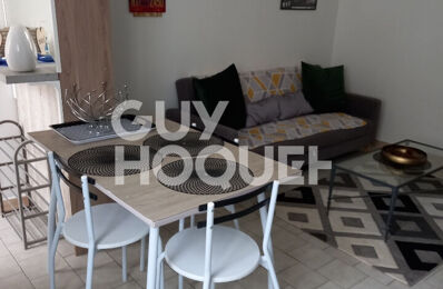 location appartement 850 € CC /mois à proximité de Arles (13200)
