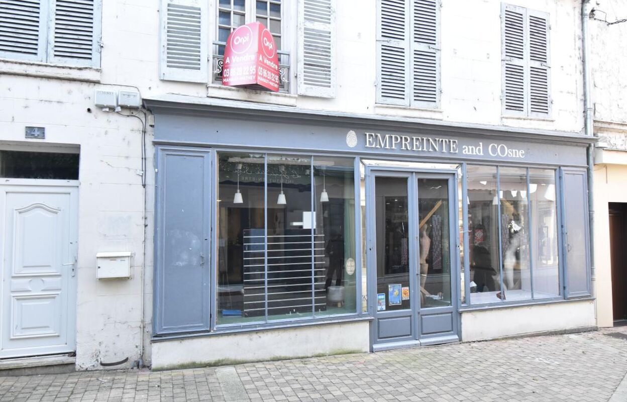 commerce  pièces 85 m2 à vendre à Cosne-Cours-sur-Loire (58200)