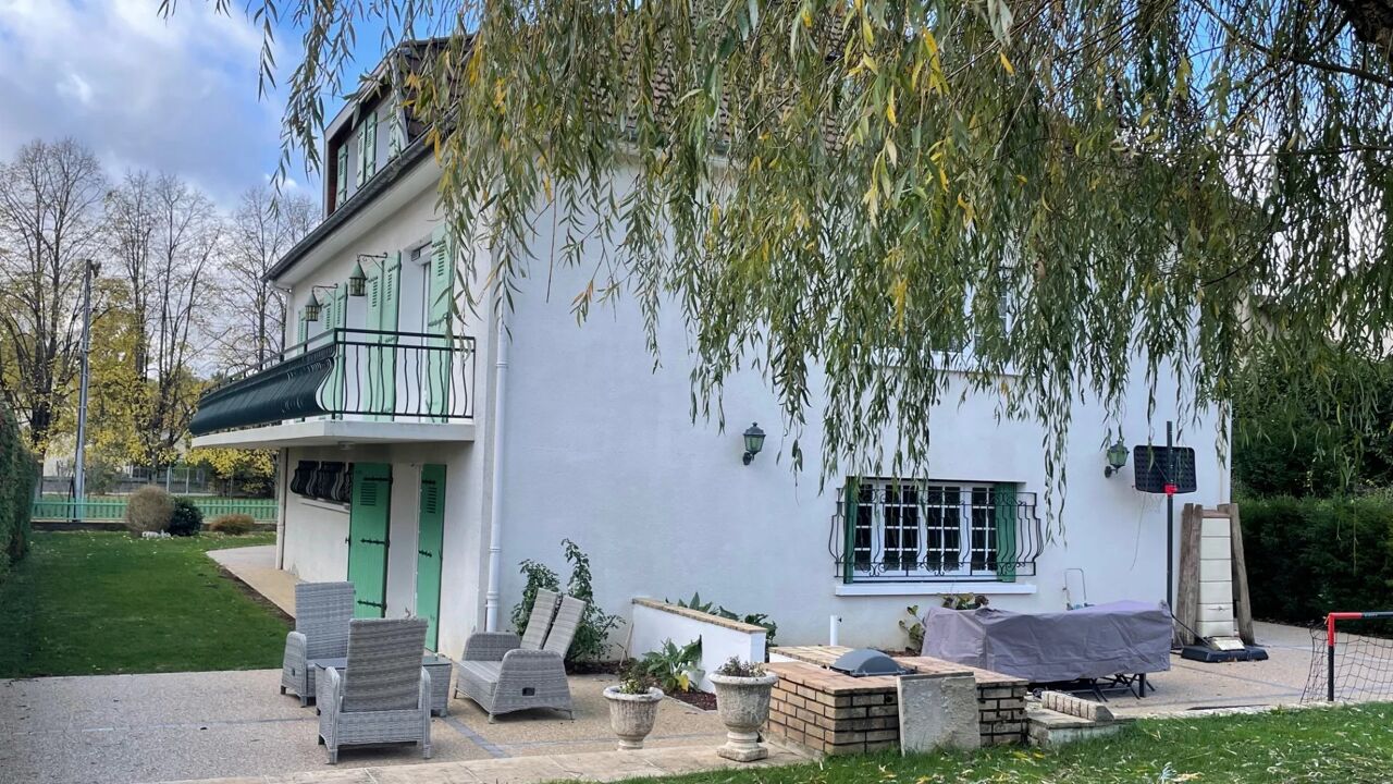 maison 9 pièces 267 m2 à vendre à Neufchâteau (88300)