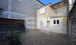 Immeuble   m² à vendre à Lys-Haut-Layon (49310)