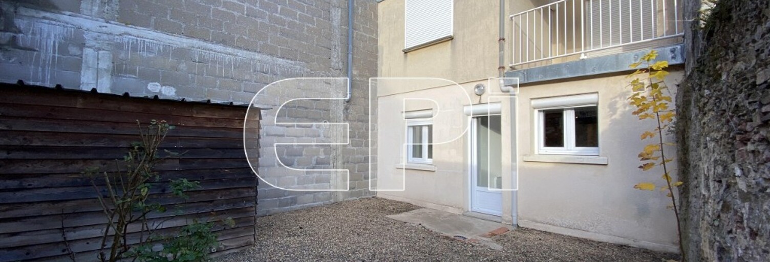 Immeuble   m² à vendre à Lys-Haut-Layon (49310)