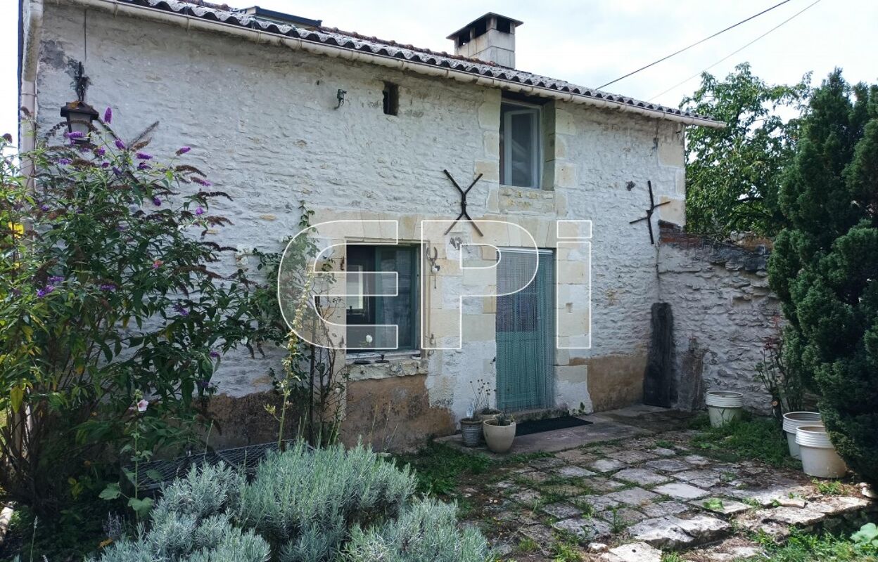 maison 2 pièces 59 m2 à vendre à Pouant (86200)