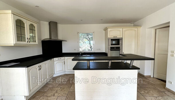 Villa / Maison 5 pièces  à vendre Sillans-la-Cascade 83690