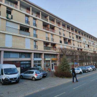 Appartement 4 pièces 150000 €